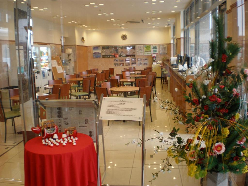 Toyoko Inn Aizuwakamatsu Ekimae Extérieur photo